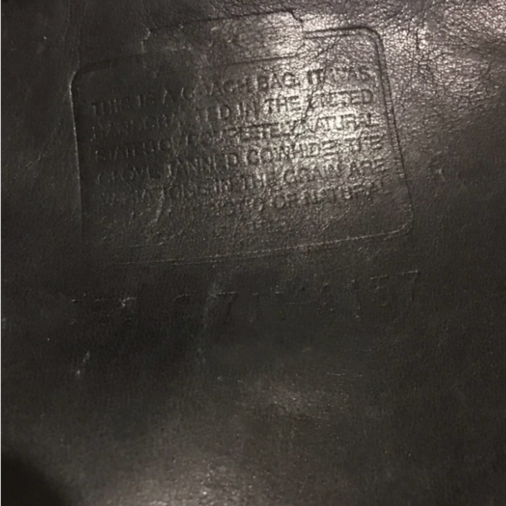 Coach vintage black leather shoulder handbag - Picture 10 of 11